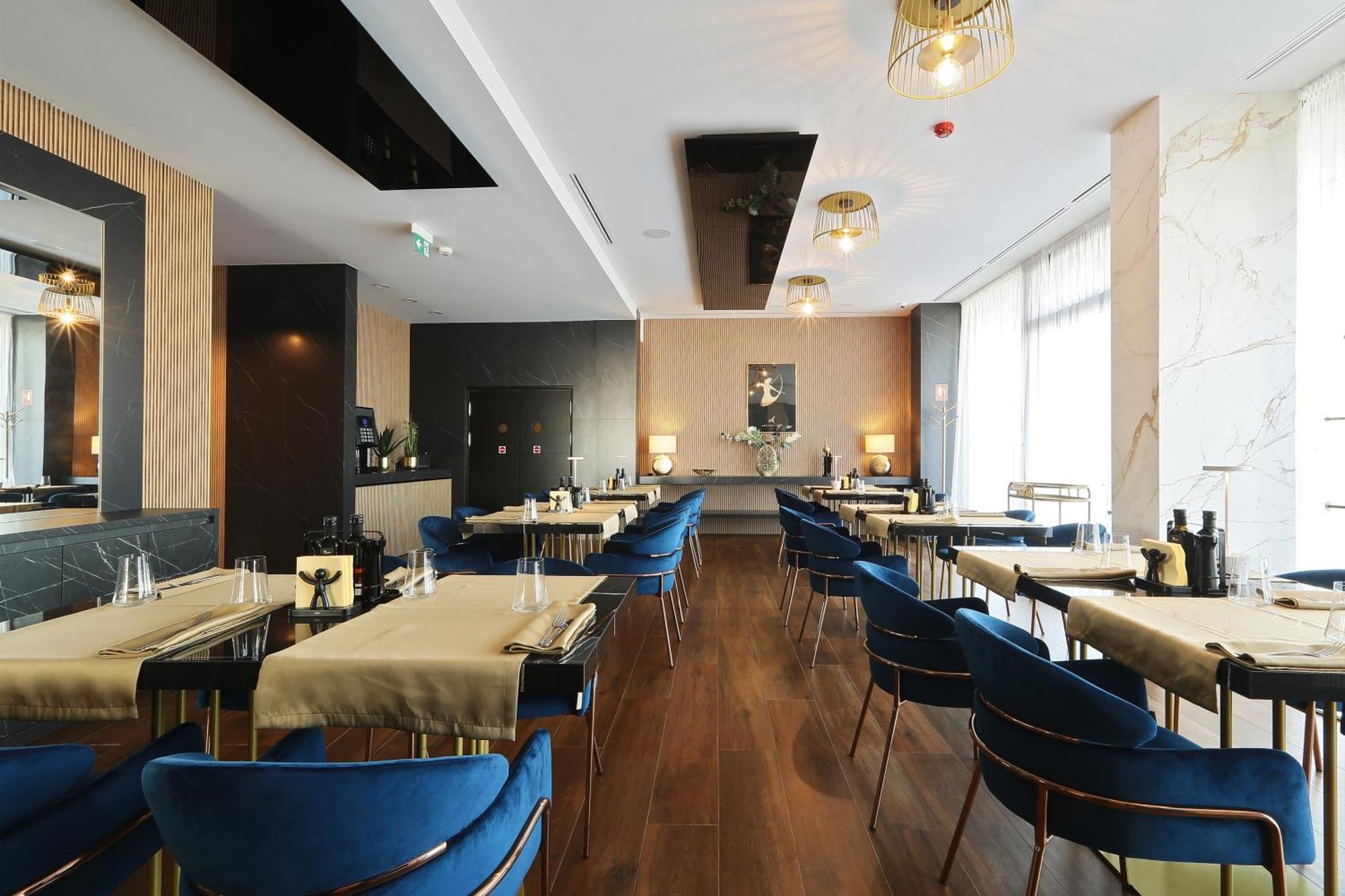Hotel Artemis Oradea Dış mekan fotoğraf