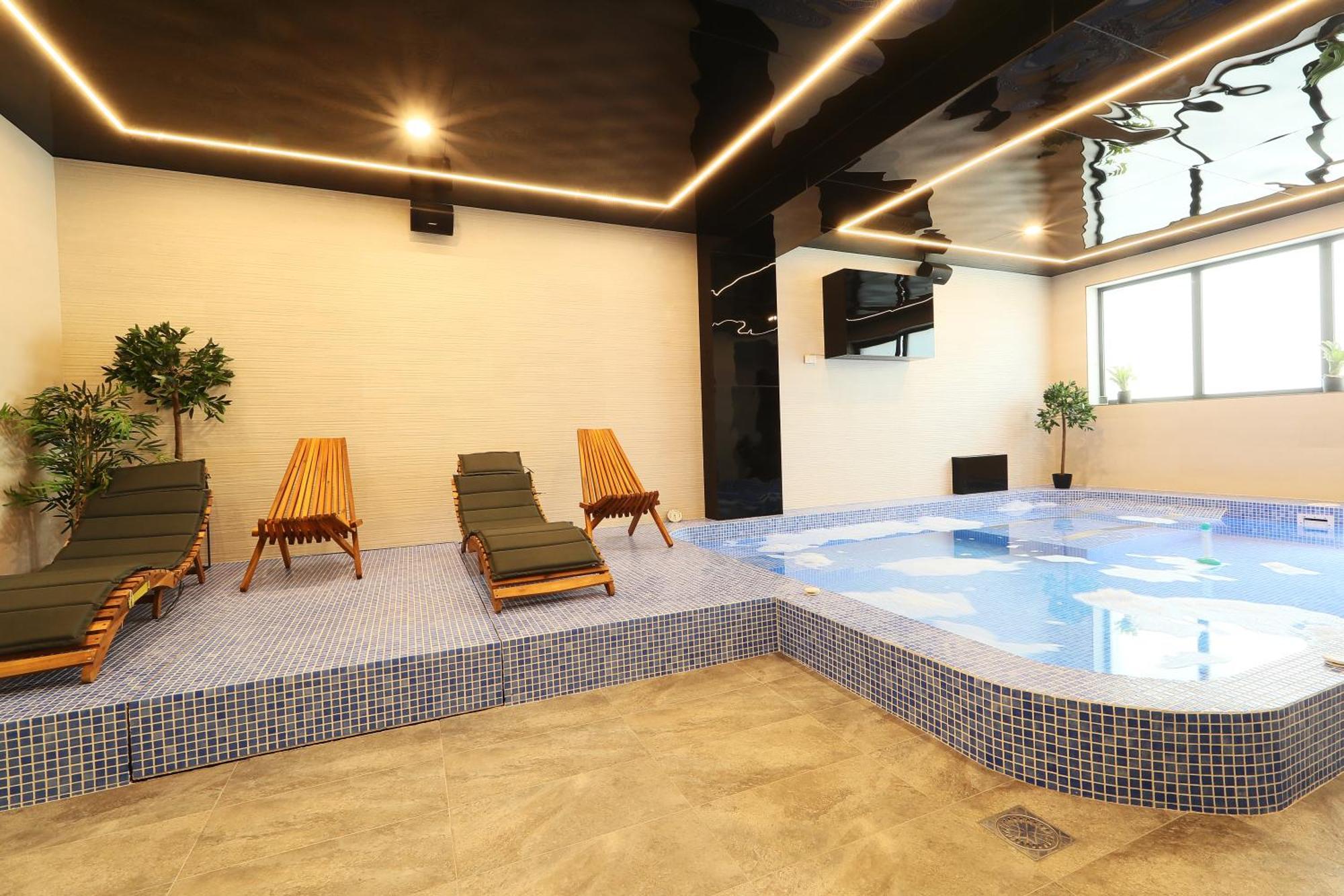Hotel Artemis Oradea Dış mekan fotoğraf